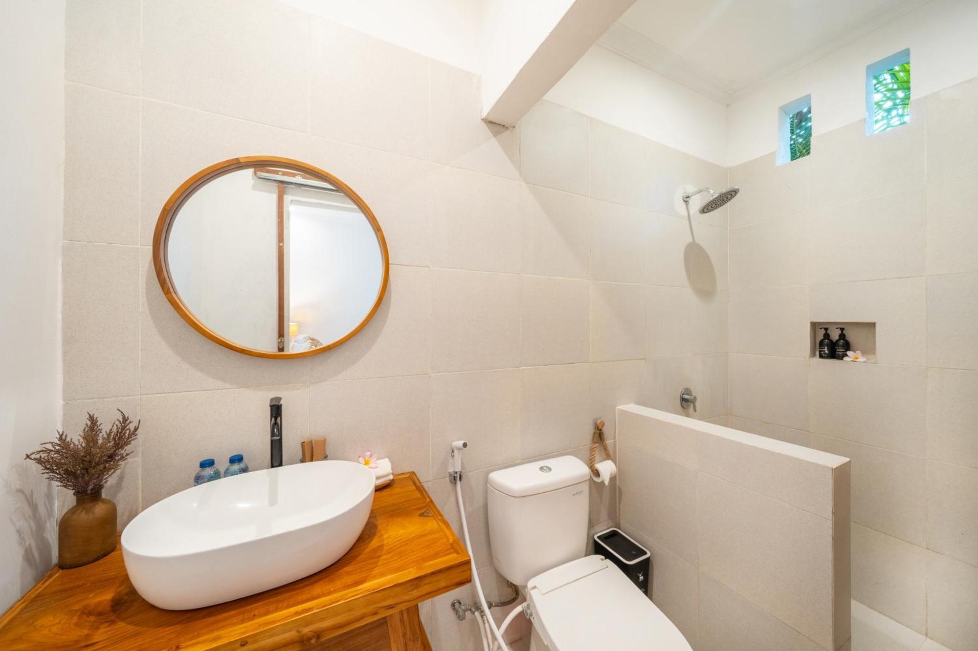 Kemiri Villa Lembongan ภายนอก รูปภาพ
